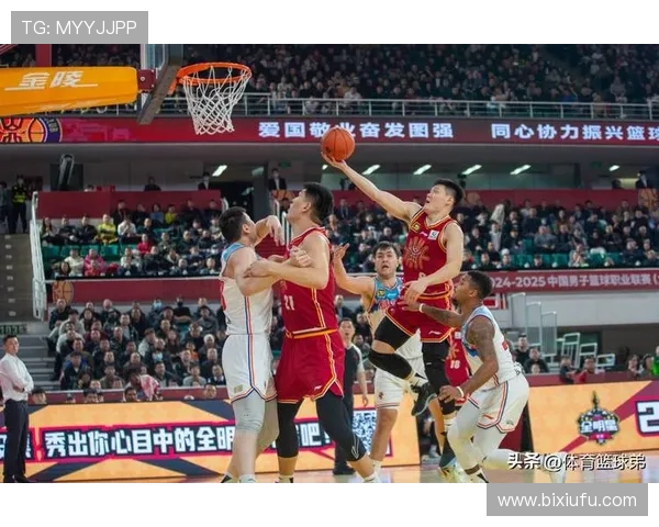 中国男足崛起锋线人才激增 竞争愈发激烈或迎来超白金一代 中国男足崛起锋线人才激增 竞争愈发激烈或迎来超白金一代
